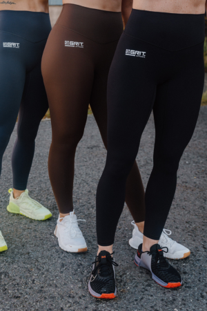 FLOWFIT RANGE<br>No Front Seam | No Pockets<br>Black